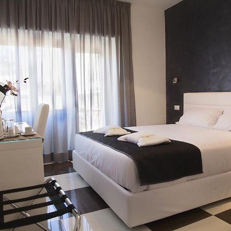 Saint Peter'S Luxury Domus Hotel Рим Екстериор снимка